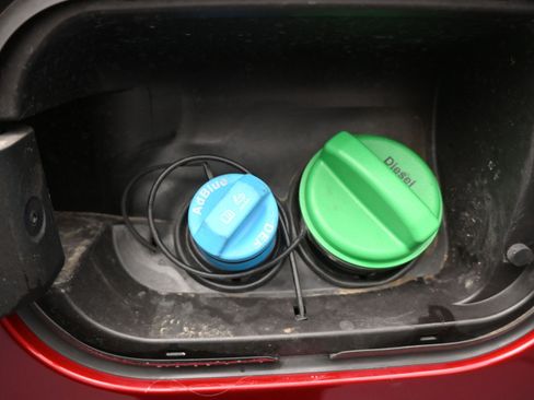 Used 2024 Chevrolet Silverado 2500 LTZ w/ LTZ Texas Edition image 12