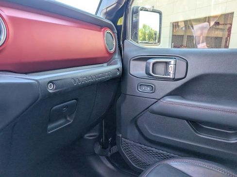 Used 2021 Jeep Wrangler Unlimited Rubicon AWD/4WD image 29
