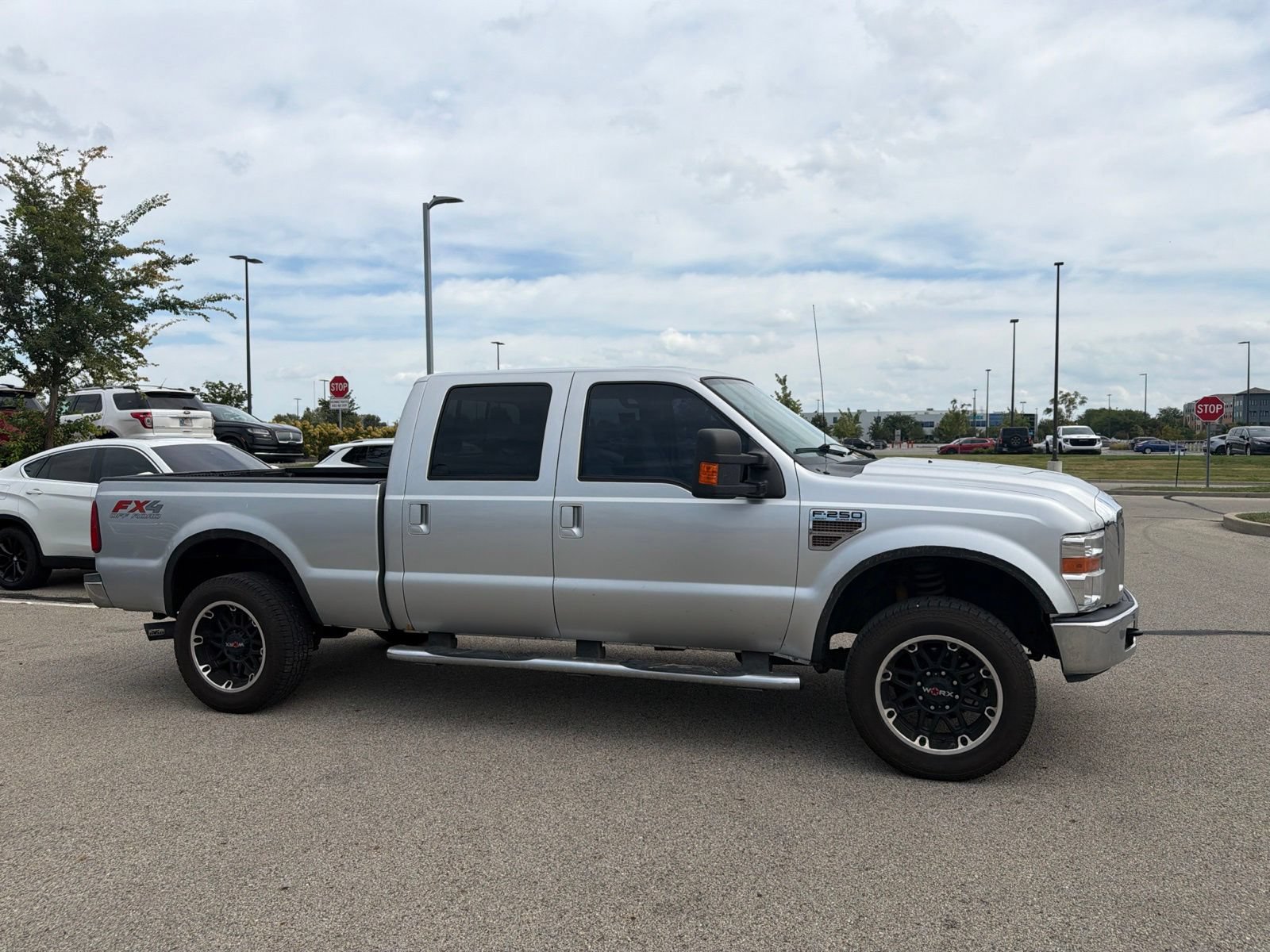 Used 2010 Ford F250 Lariat AWD/4WD image 1