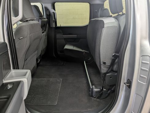 Used 2025 Ford F150 XLT w/ Equipment Group 301A Standard image 8