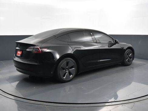 Used 2021 Tesla Model 3 Standard Range Plus image 31