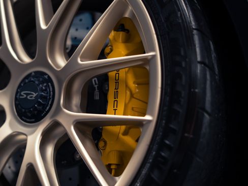 Used 2018 Porsche 911 GT2 RS RWD image 38