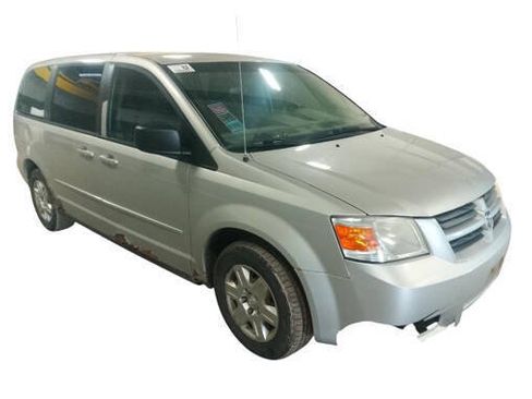 Used 2010 Dodge Grand Caravan SE FWD image 8