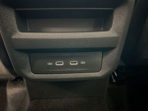 New 2026 Volkswagen Taos SE image 26