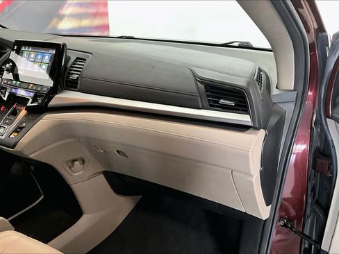 Used 2018 Honda Odyssey EX-L image 20