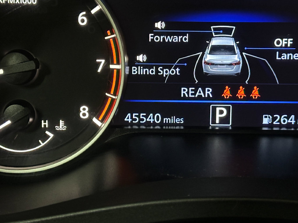 Used 2025 Nissan Altima 2.5 SV AWD/4WD image 41