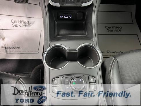 Used 2024 GMC Terrain SLT image 46