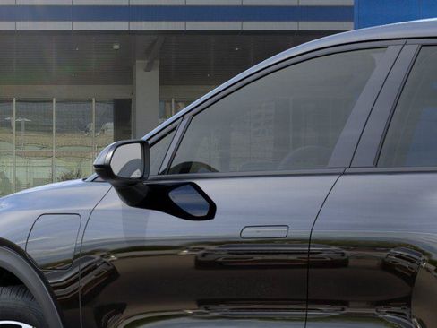 New 2026 Chevrolet Equinox EV LT FWD image 12