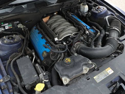 Used 2012 Ford Mustang GT Premium w/ Security Pkg RWD image 36