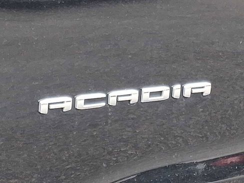 Used 2023 GMC Acadia SLT image 38