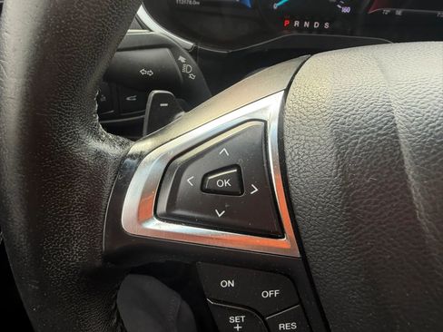 Used 2018 Ford Edge Titanium w/ Equipment Group 301A AWD/4WD image 13