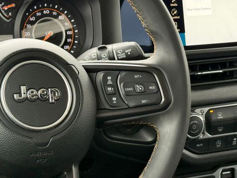 Used 2024 Jeep Wrangler Sport S AWD/4WD image 20