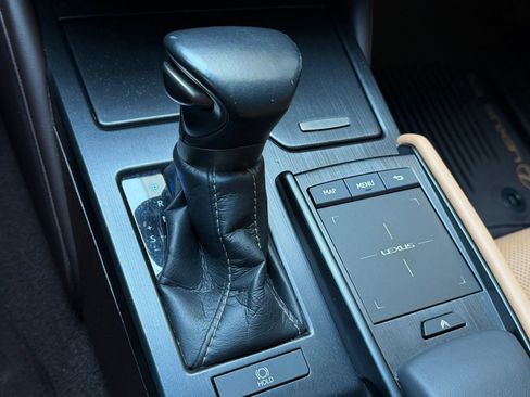 Certified 2021 Lexus ES 350 w/ Premium Package FWD image 18