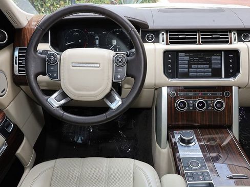 Used 2016 Land Rover Range Rover HSE AWD/4WD image 8