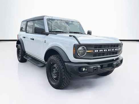 Used 2026 Ford Bronco Big Bend w/ Black Diamond Package AWD/4WD image 3