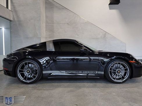 Used 2022 Porsche 911 50th Anniversary Edition image 50