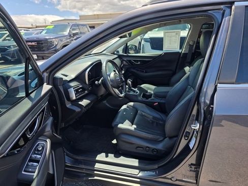 Used 2023 Subaru Outback Limited AWD/4WD image 9
