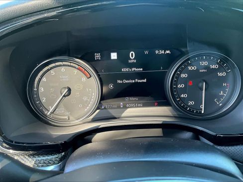 Used 2021 Cadillac XT5 Sportv w/ LPO, ONYX Package image 21