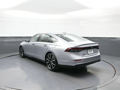 Certified 2025 Honda Accord Touring image 8