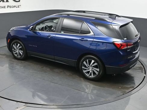 Used 2022 Chevrolet Equinox LT FWD image 42