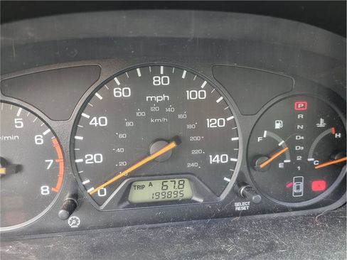 Used 2001 Honda Accord VP image 16