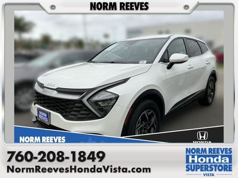 Used 2023 Kia Sportage LX AWD/4WD image 1