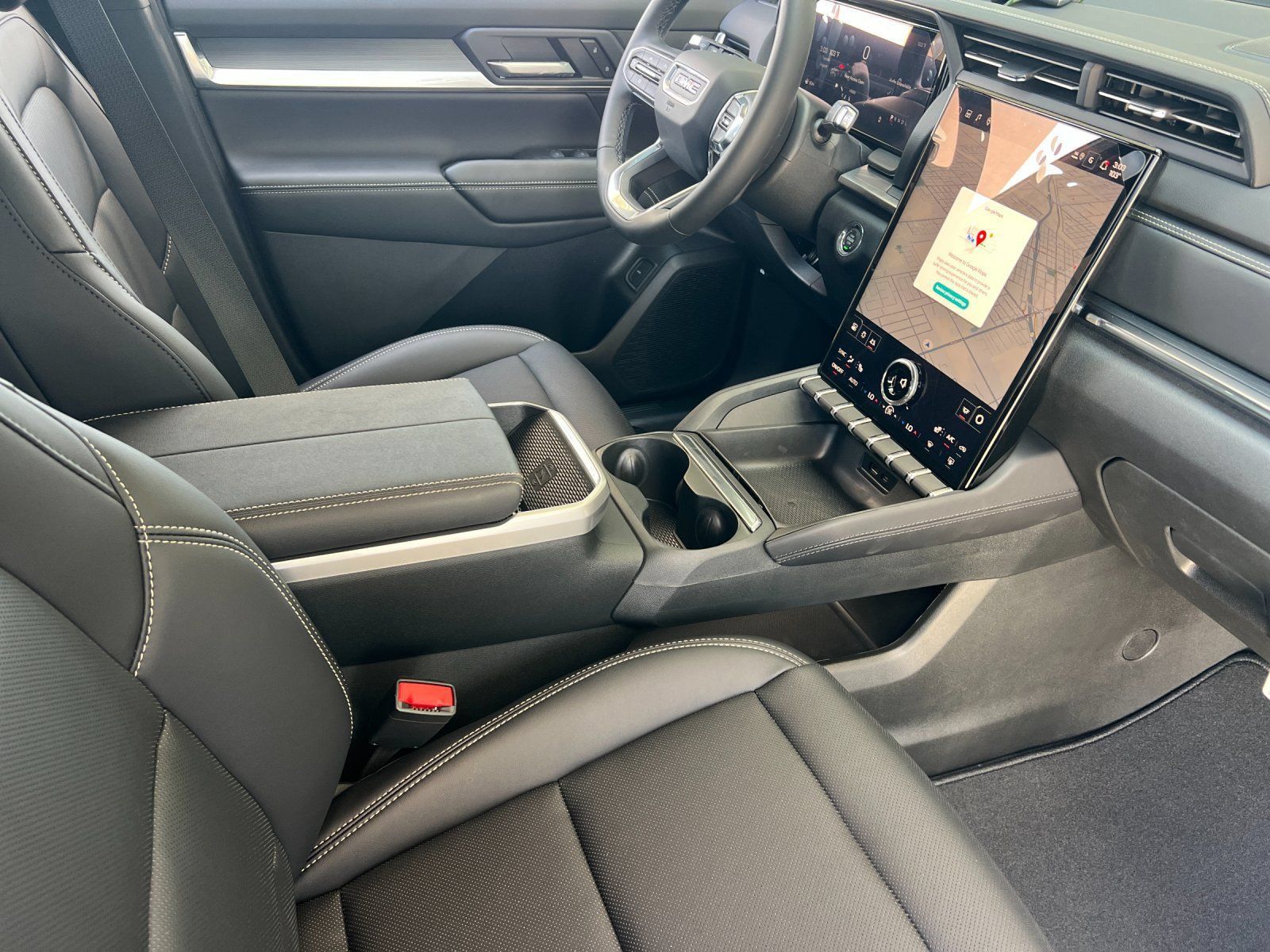 New 2027 GMC Terrain Elevation w/ Elevation Premium Package FWD image 15