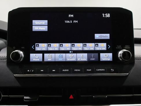 Used 2024 Mitsubishi Outlander SEL AWD/4WD image 29