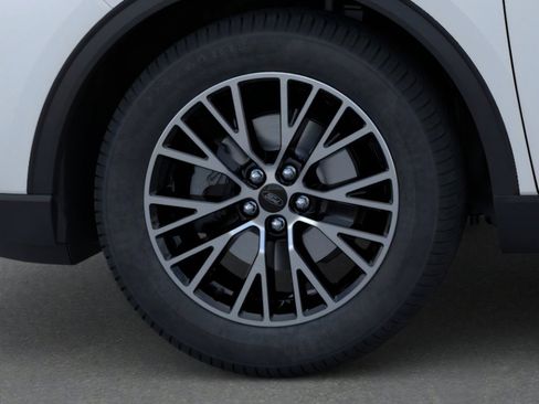 New 2025 Ford Escape PHEV w/ PHEV Premium Package image 19