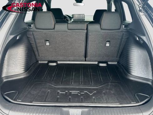 Used 2025 Honda HR-V Sport image 31