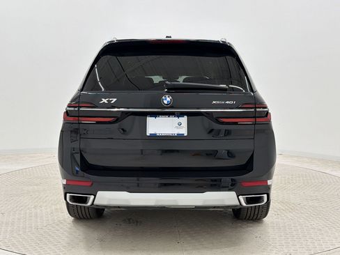 Certified 2024 BMW X7 xDrive40i w/ Premium Package AWD/4WD image 10