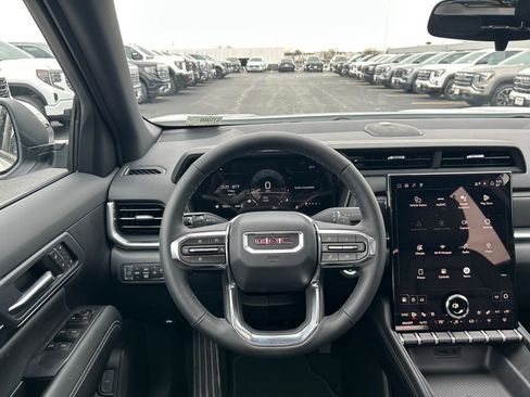 New 2026 GMC Terrain Elevation w/ Elevation Premium Package AWD/4WD image 30