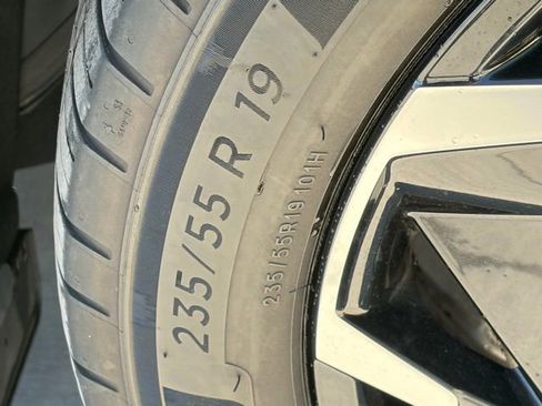 Used 2024 Hyundai Ioniq 5 SEL image 8