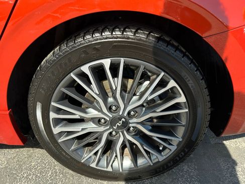 Used 2023 Kia Forte GT-Line w/ GT-Line Technology Package FWD image 31