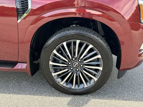 Certified 2025 Nissan Armada Platinum Reserve AWD/4WD image 14