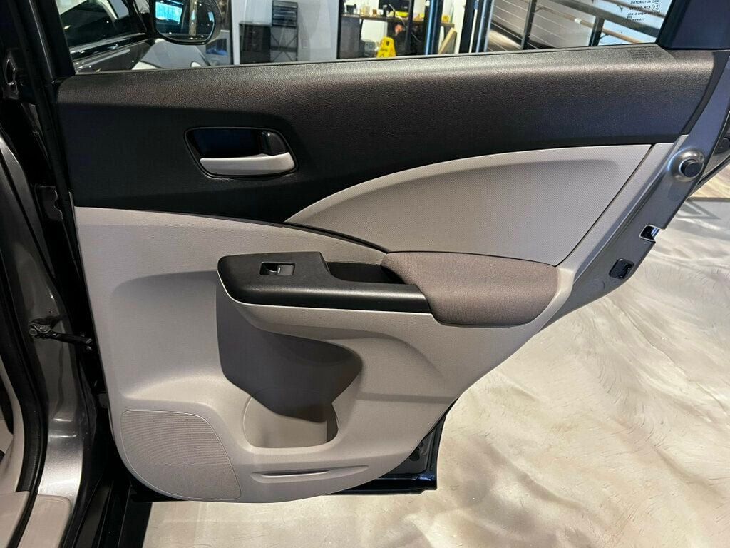 Used 2014 Honda CR-V LX image 18