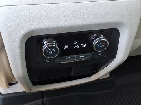 Used 2026 Buick Enclave Avenir w/ Super Cruise Package AWD/4WD image 14