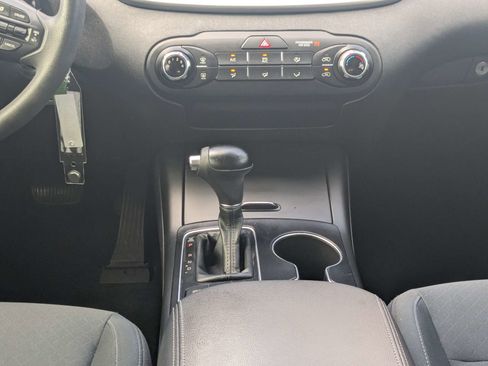 Used 2018 Kia Sorento L FWD image 22