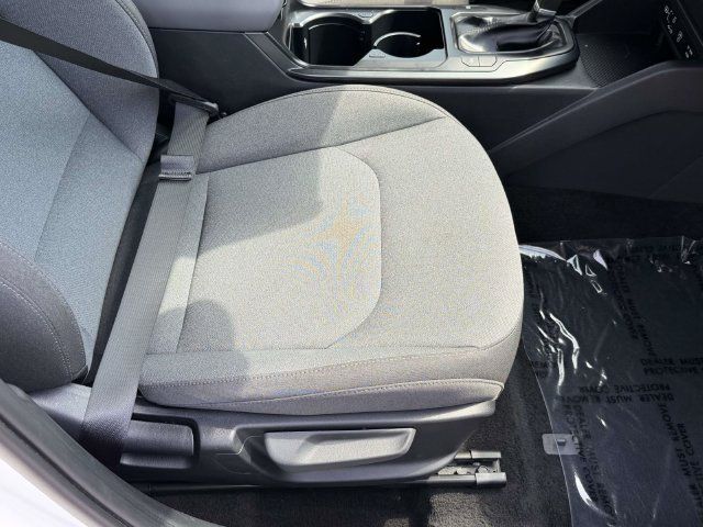 Used 2025 Kia K4 FWD image 11