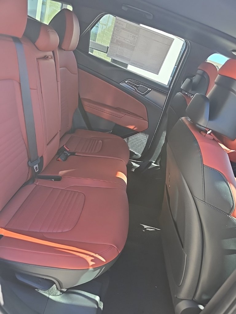 New 2026 Kia Sportage SX AWD/4WD image 11