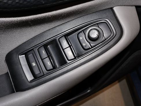 Used 2020 Subaru Legacy image 11