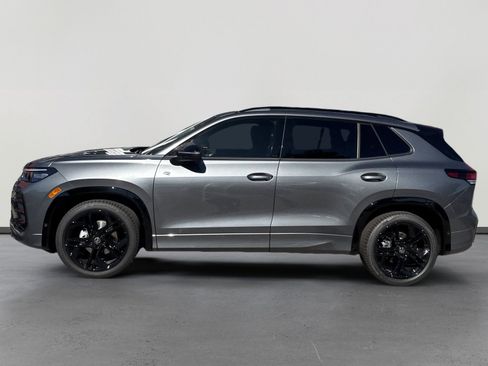 New 2026 Volkswagen Tiguan SE R-Line image 3