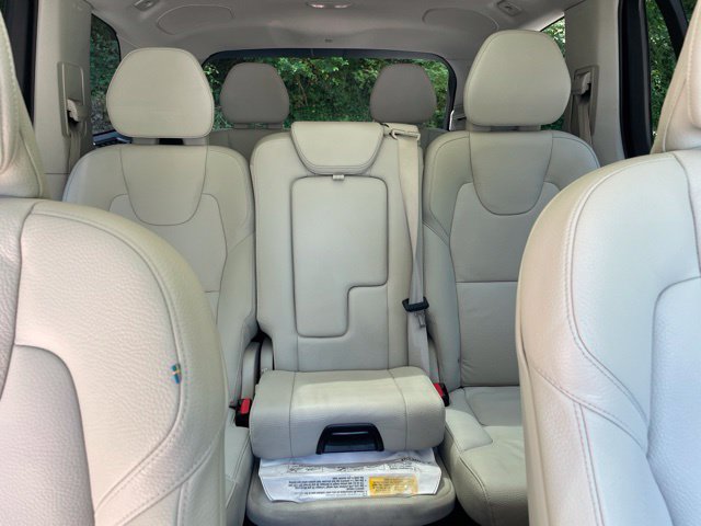 Certified 2023 Volvo XC90 B6 Plus w/ Protection Package Premier AWD/4WD image 17