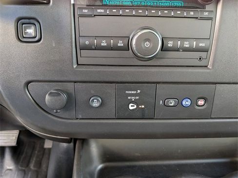 New 2024 Chevrolet Express 3500 w/ Power Convenience Package image 9