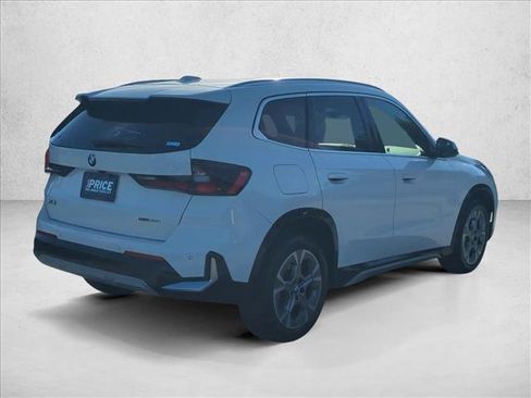 Used 2023 BMW X1 xDrive28i w/ Convenience Package AWD/4WD image 5