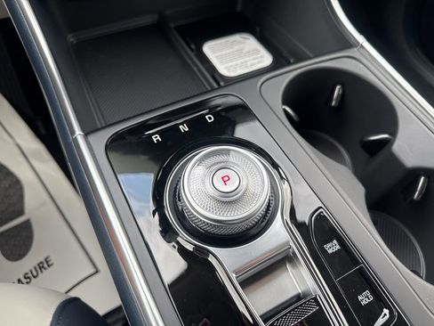 New 2026 Kia Carnival EX image 6