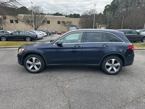 Used 2019 Mercedes-Benz GLC 300 4MATIC image 8