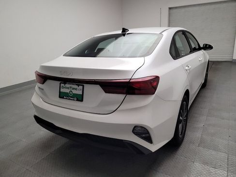 Used 2024 Kia Forte LXS FWD image 7