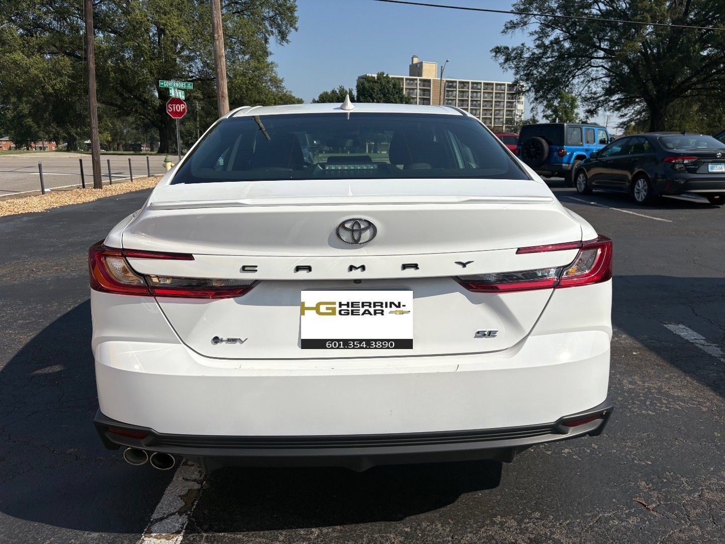 Used 2026 Toyota Camry SE FWD image 18