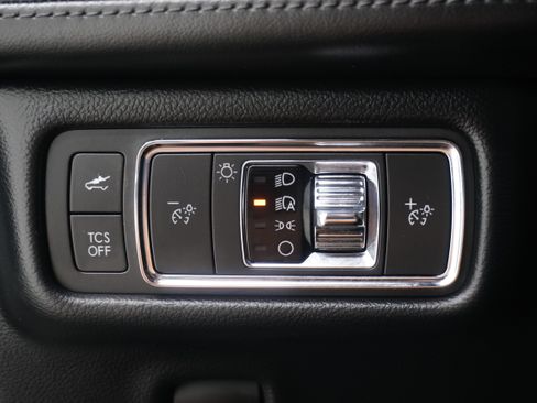 Used 2021 Lincoln Nautilus Reserve FWD image 27